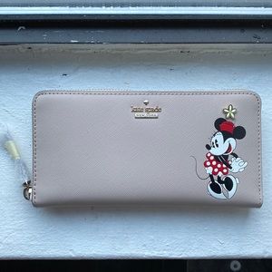 NWOT Kate Spade Minnie Mouse Continental Wallet